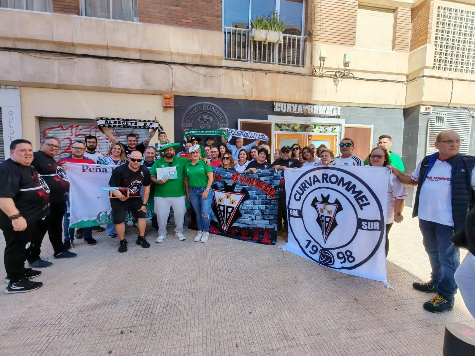 Hermanamiento peñas Alba- Cordoba.
